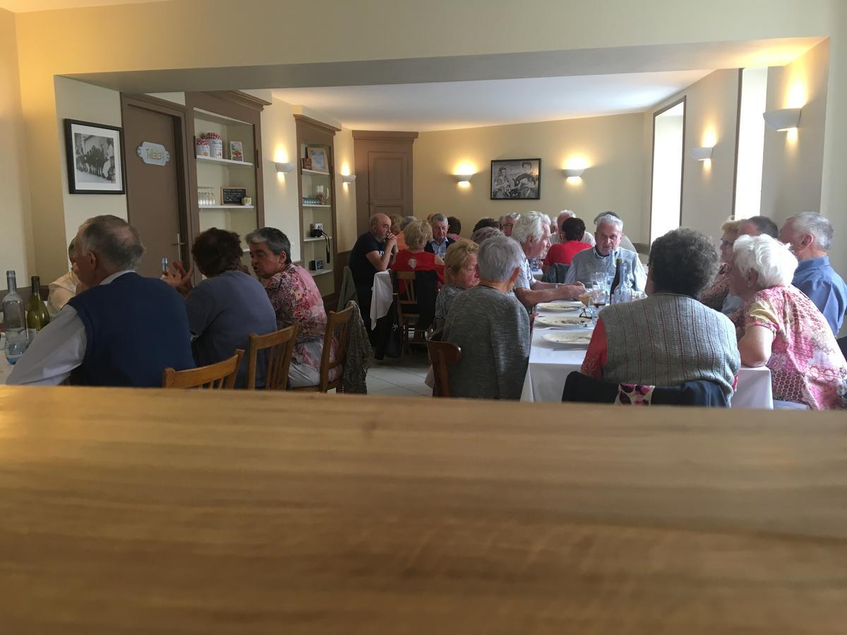 Hotel Auberge Des Petits Saint-Igny-de-Vers Esterno foto
